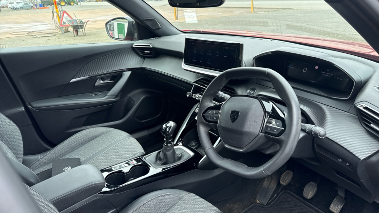 Peugeot 2008 1.2 PureTech 130 Allure 5dr Petrol Estate